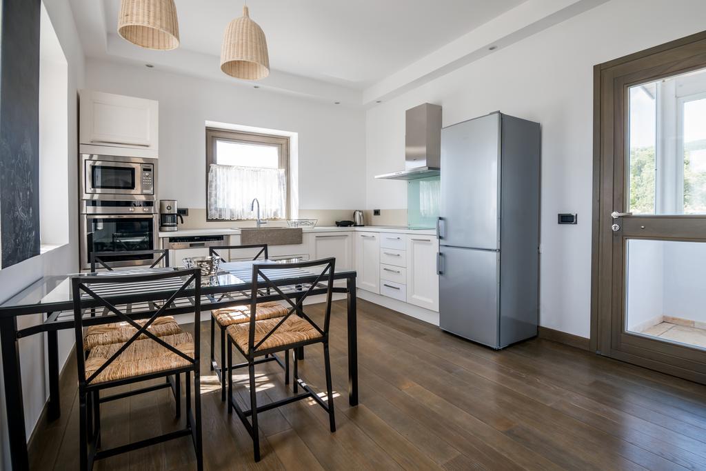 White Villas Karavomylos Luaran gambar